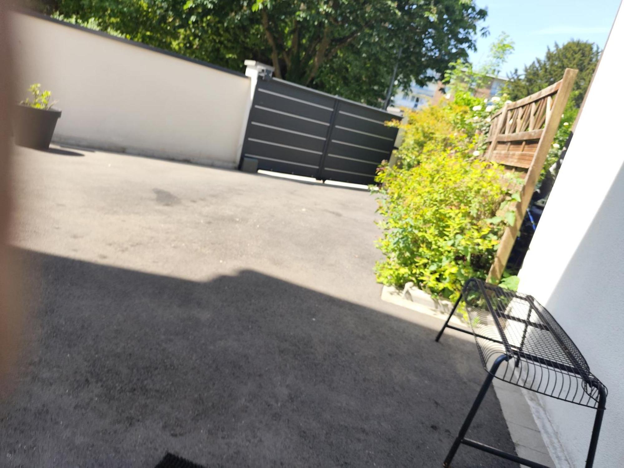 Escapade Pres De Lille - Appartement Charmant Avec Terrasse Et Parking Privee Mons-en-Baroeul Ngoại thất bức ảnh