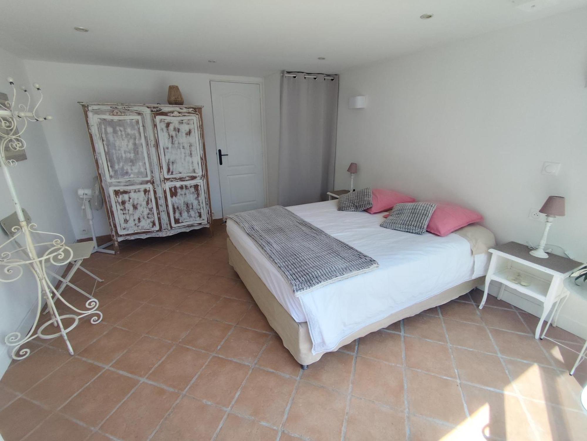 Escapade Pres De Lille - Appartement Charmant Avec Terrasse Et Parking Privee Mons-en-Baroeul Ngoại thất bức ảnh